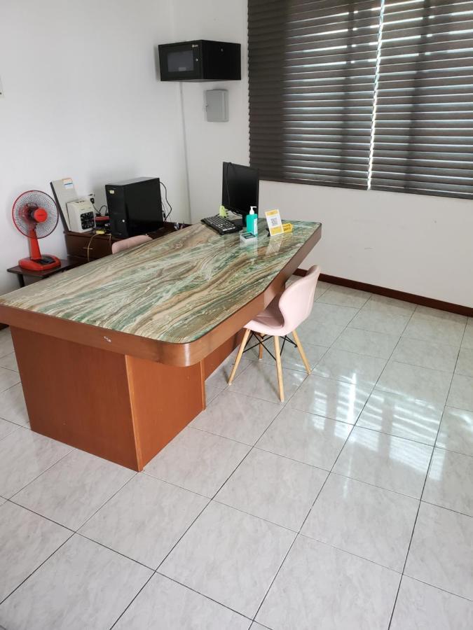 Little Kampung Studio Teluk Intan Extérieur photo